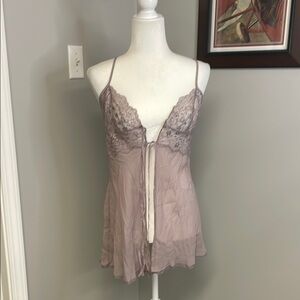 100% Silk Victoria's Secret Lavender Mauve Lace Lingerie Medium Sexy Mobwife